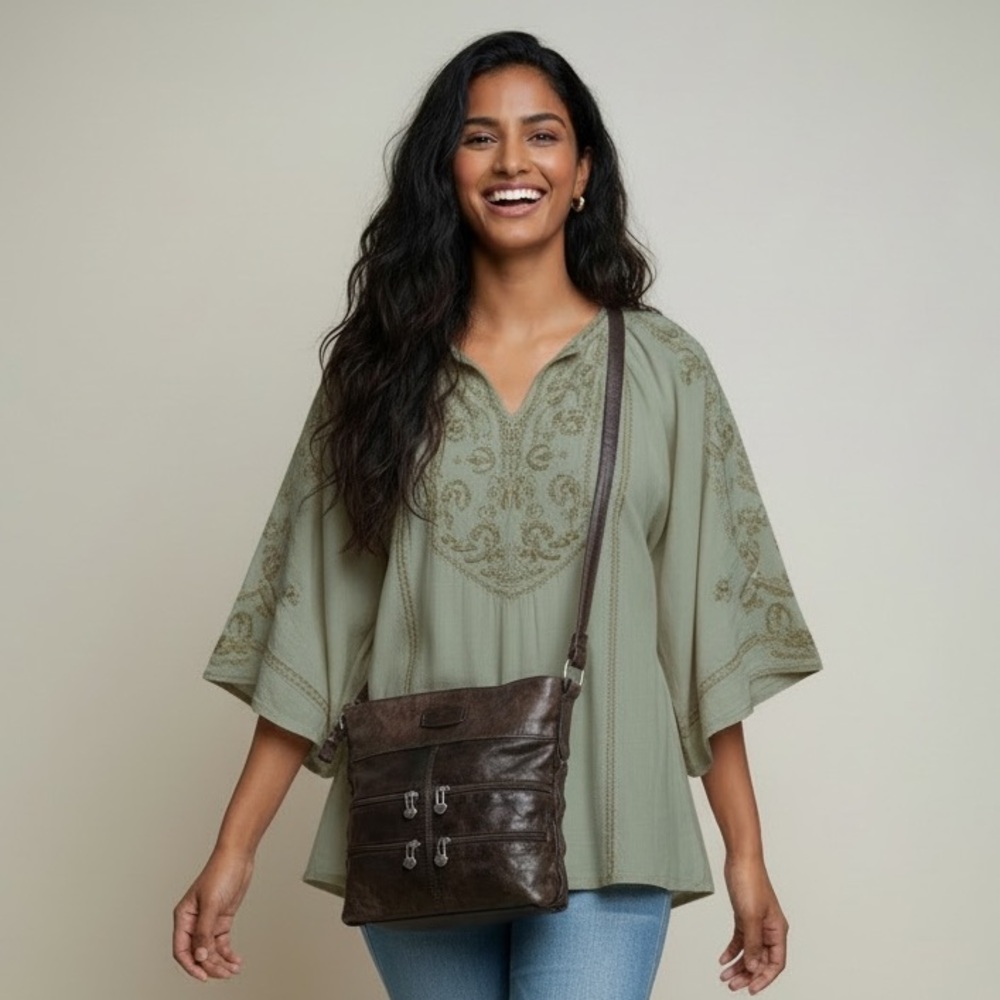 The Trend Leather Distressed Design Crossbody Purse